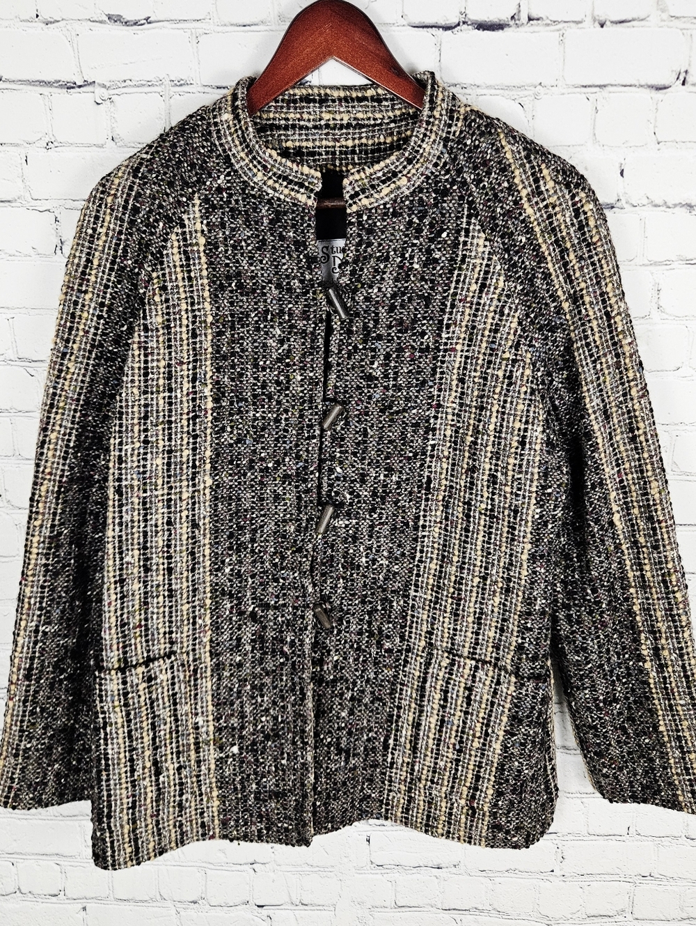 STUDIO DONEGAL | vintage wool tweed toggle close mock neck lined jacket